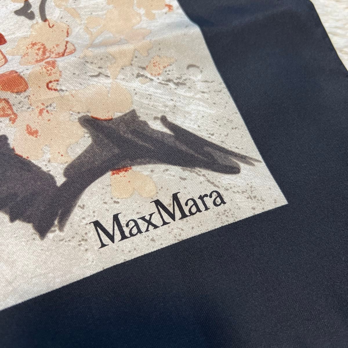未使用品！MaxMara マックスマーラ スカーフ 大判スカーフ　花柄　フローラ柄　シルク製
