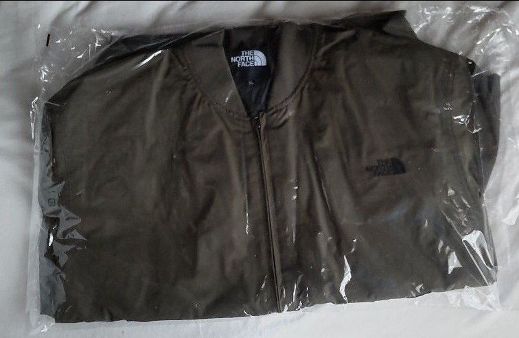 THE NORTH FACE WP Bomber Jacket NP12437
