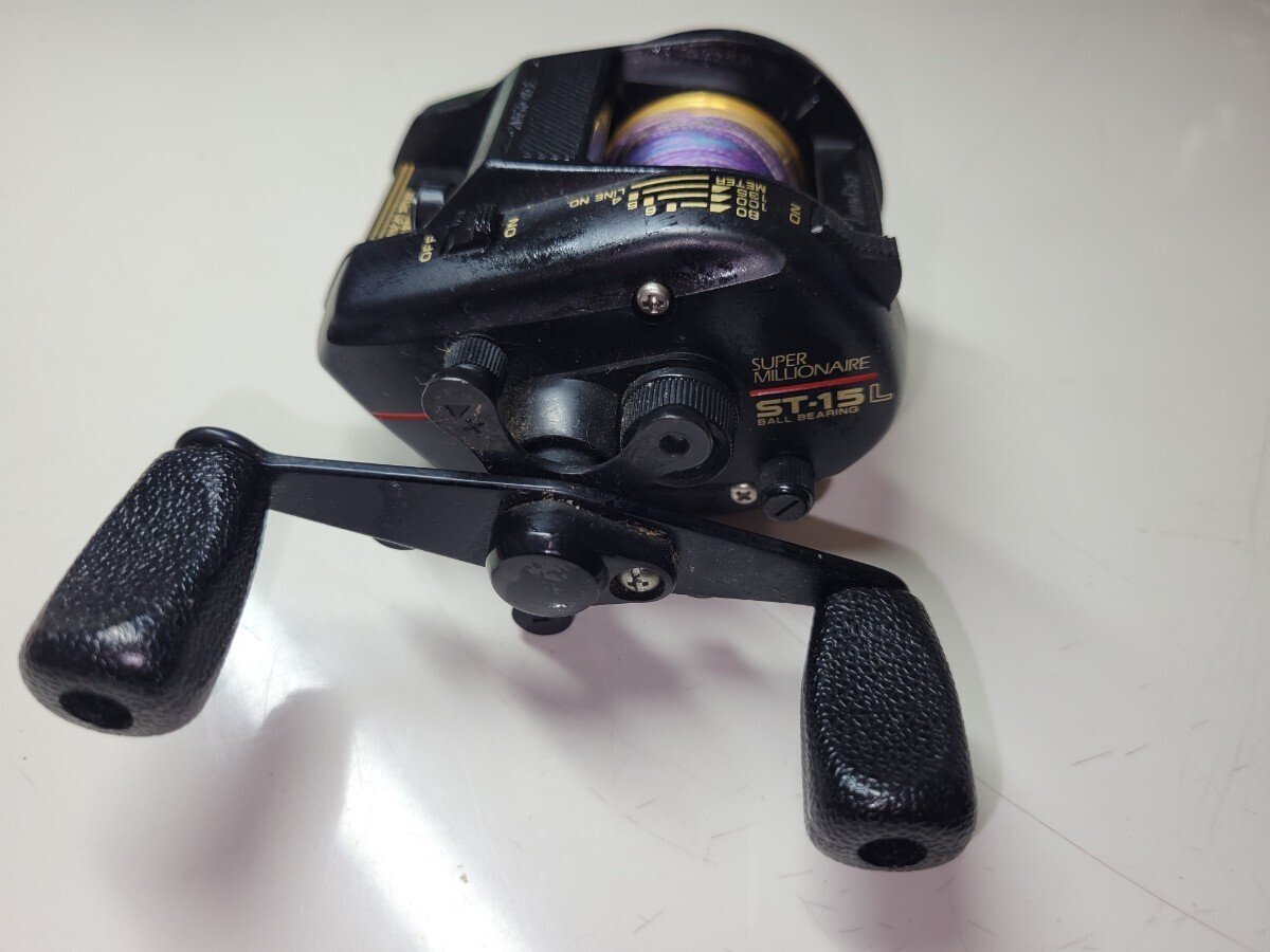 DAIWA　ダイワ　SUPER MILLIONAIRE　リール　ST-15L　1100円スタート_画像2