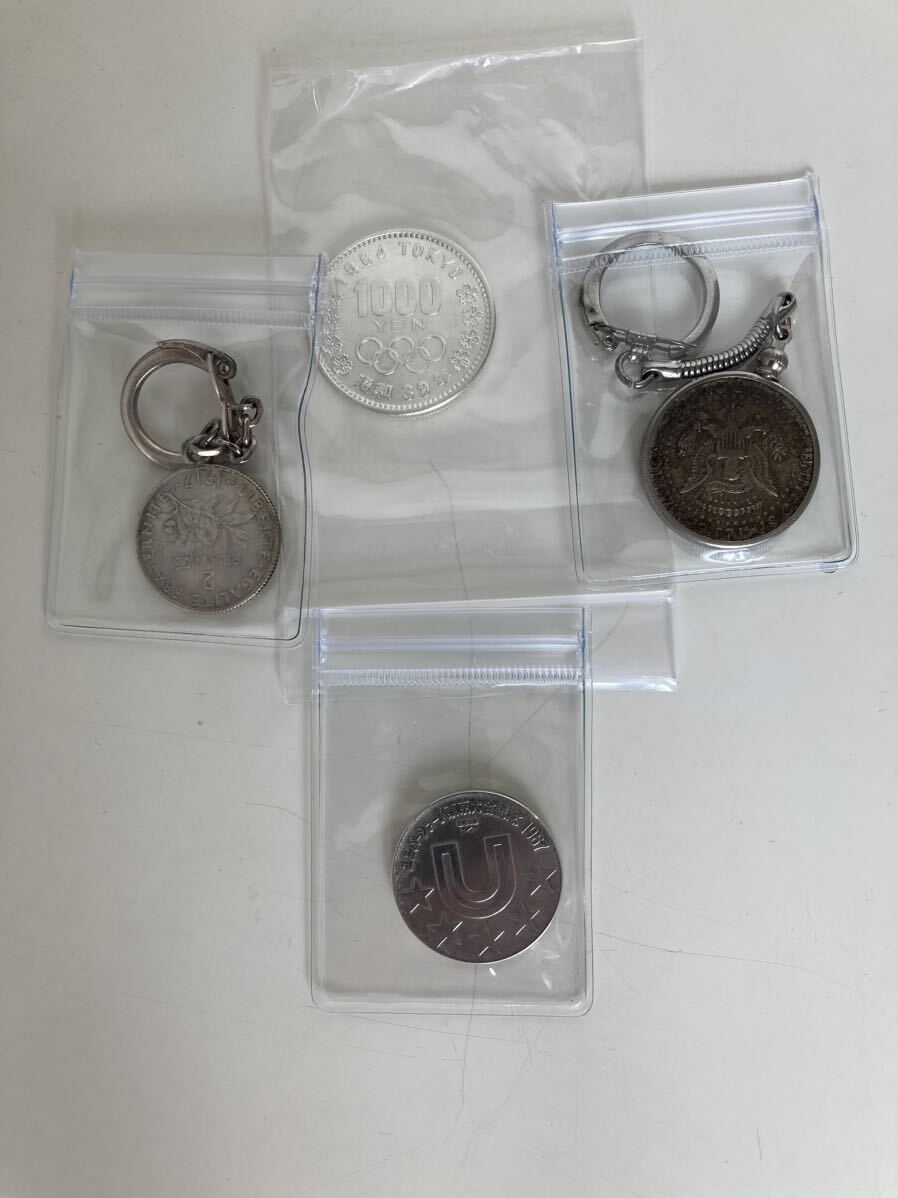 東京五輪銀貨と1967年東京ユニバ記念メダルと1968年ケネディとフランス1917年2フラン銀貨の4個_画像7