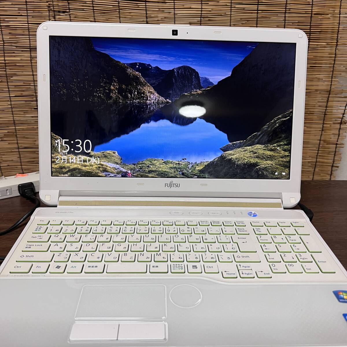 FUJITSU LIFEBOOK AH54/G Intel(R) Core(TM) i5-2450M CPU @ 2.50GHz 2.50 GHa HDD680GB メモリ４GB　動作確認済み　Windows10_画像1