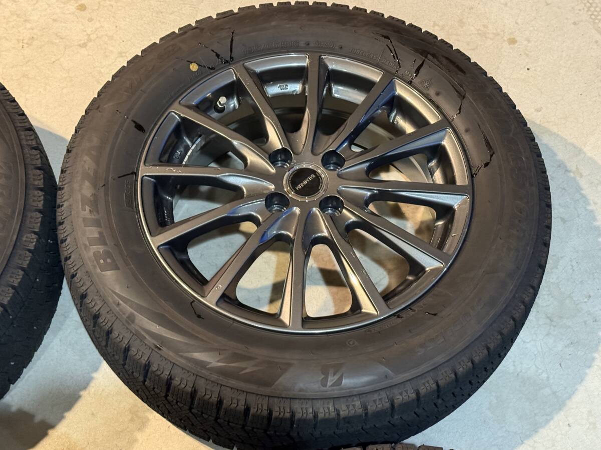 トヨタ ライズ等 195/65R16 BRIDGESTONE BLIZZAK VRX2 スタッドレスアルミセット 1シーズン使用 バリ山 中古 4本セット_画像3