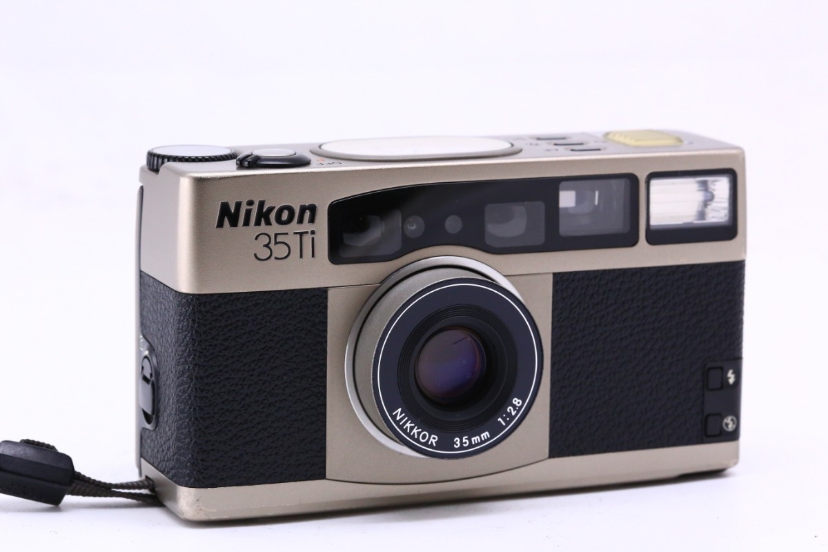 【超美品】Nikon 35Ti NIKKOR 35mm F2.8 AF コンパクトフィルムカメラ ニコン #12109_画像3