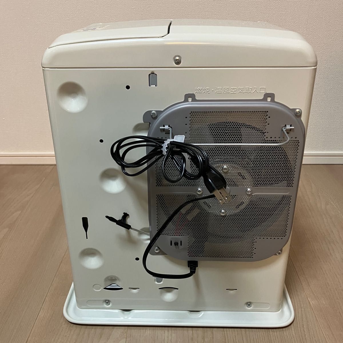 ダイニチDainichi ブルーヒーター FHY-32TR7 ウォームホワイト② ダイニチ ブルーヒーター FHY-32TR7 ウォームホワイト 石油