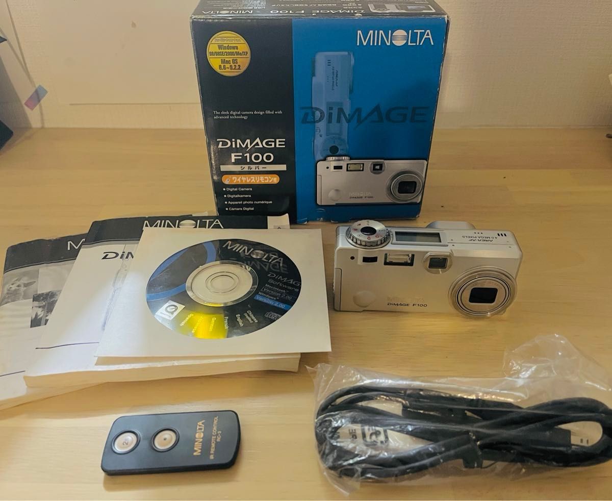 【動作確認済み】　MINOLTA DiMAGE F100 レトロコンデジ  リモコン有り　箱有り　説明書有り　オールドコンデジ　