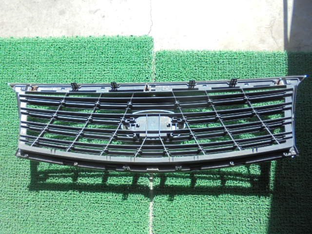 2FC3039 YD2)) Nissan Fuga KY51 previous term model 370VIP original Infinity front grille 62310MA01A