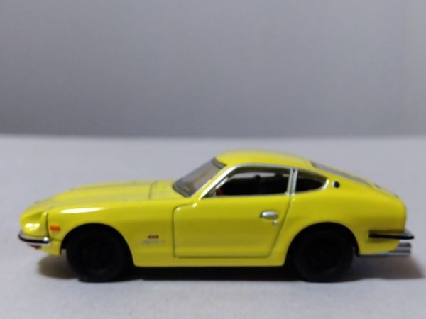 ★日産フェアレディ　Z432（S30）イエロー　　　　　　1/64コナミ★_画像2