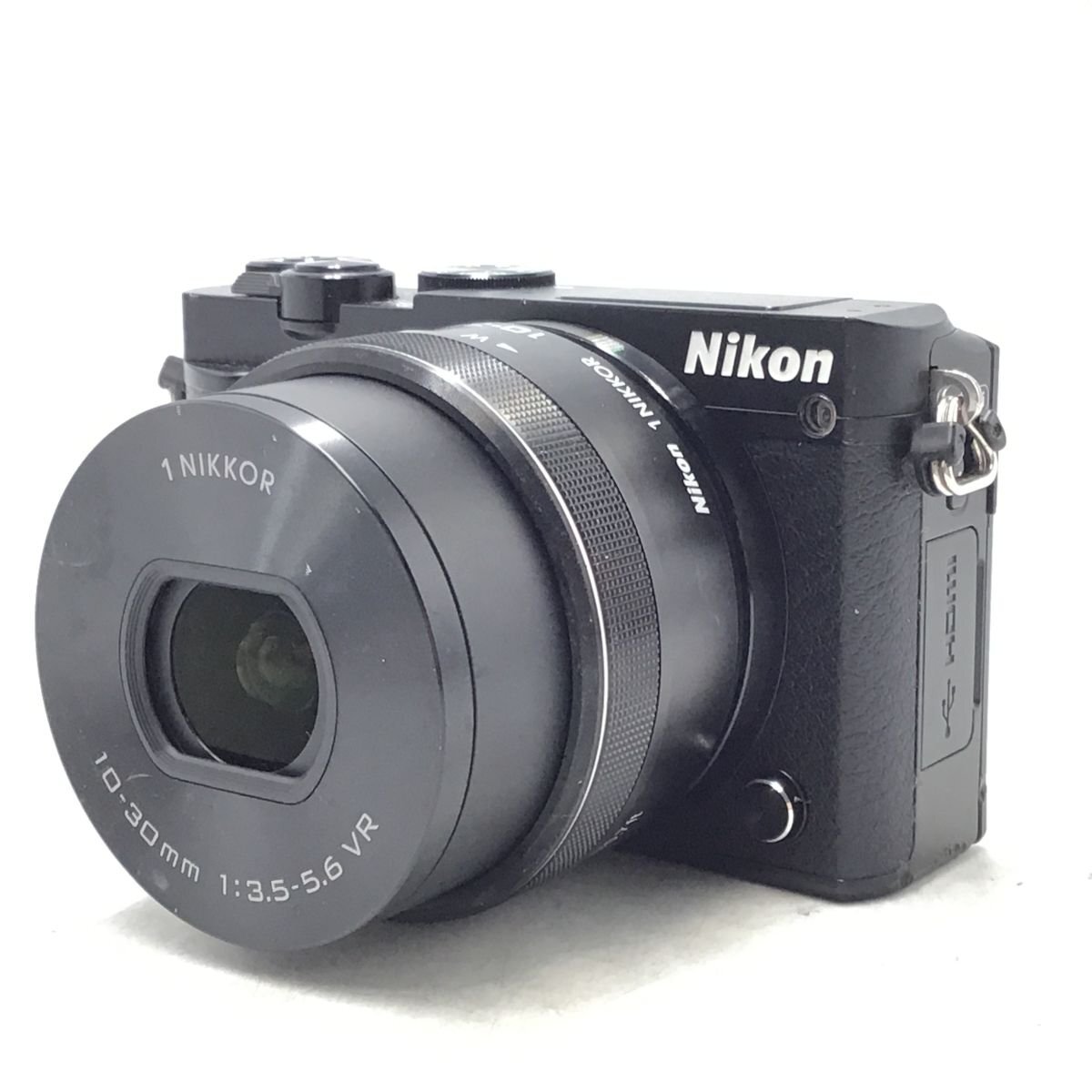 カメラ Nikon 1 J5 / 1NIKKOR 10-30mm ミラーレス一眼レフ セット品 現状品 [1627HJ]の画像1