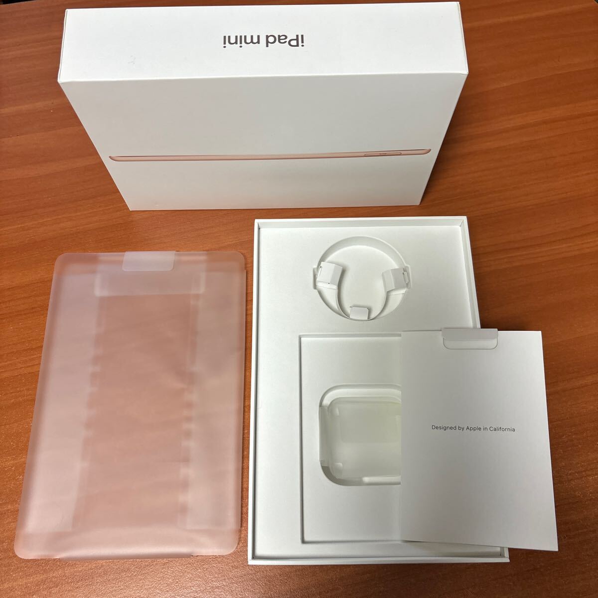 Apple iPad mini （第5世代/2019） Cellular 256GB ゴールド （国内版SIMロックフリー） MUXE2J/A_画像4