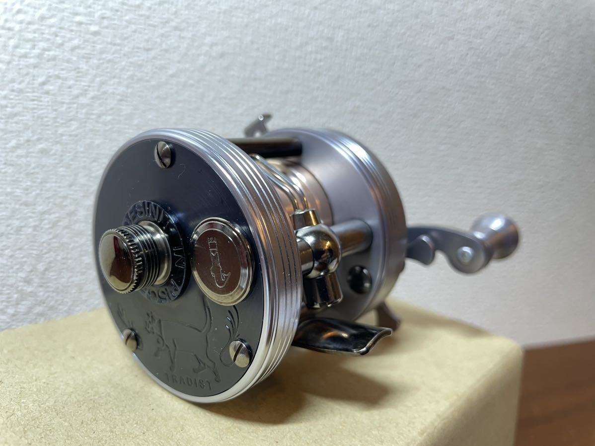 ☆未使用品☆ 五十鈴工業BC421SSS TRADIST (左巻きベイト ☆未使用品☆ 五十鈴工業BC421SSS TRADIST (左巻きベイト