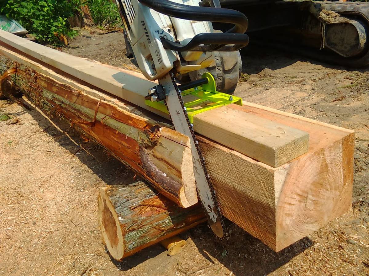 チェーンソー製材機 赤★簡易製材用アタッチメント 木材切断ガイド Timber TuffT MW-56Timber Cutting Guideの画像5