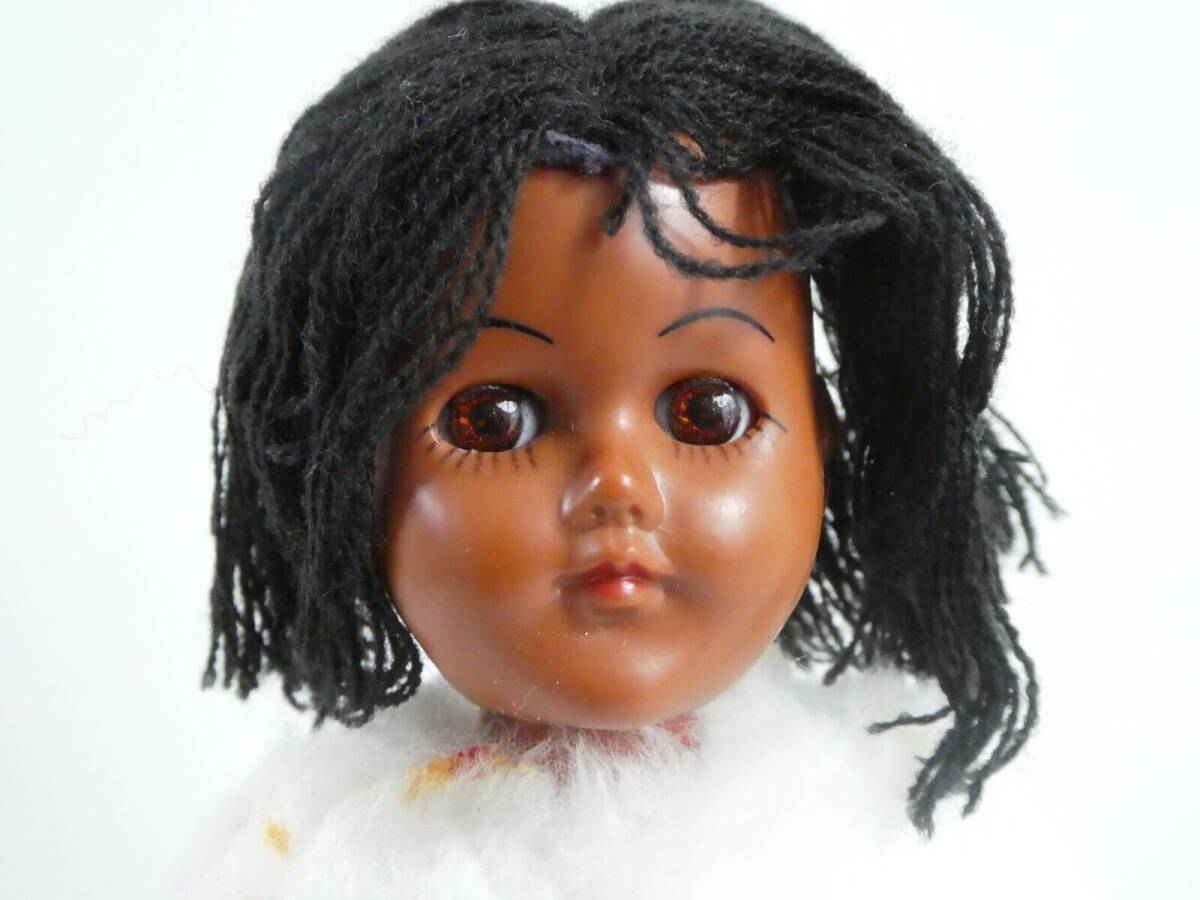 Vintage Eskimo Girl Doll White Fur Clothes Wood Base Sleep Eyes Plastic OOAK Old 海外 即決_Vintage Eskimo Gir 3