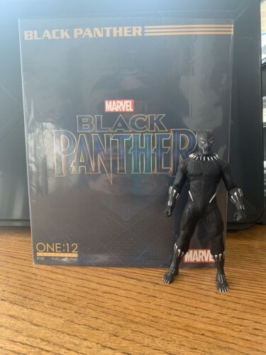 Displayed Mezco Toyz One:12 Collective Black Panther Figure 海外 即決