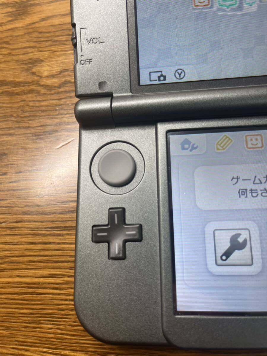 【中古】 New3ds LL 本体 メタリックブラック 黒　 Newニンテンドー3DSLL 任天堂 ブルー Nintendo 3DS 