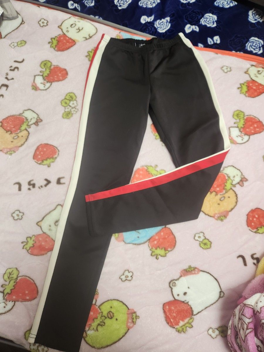 Rady 人気 バイカラーサイドラインセットアップ 黒×赤|Yahoo Rady 人気 バイカラーサイドラインセットアップ 黒×赤|Yahoo