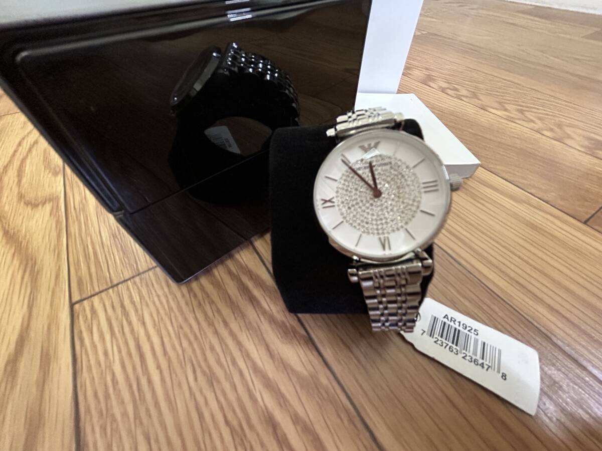 エンポリオアルマーニ EMPORIO ARMANI 腕時計 ホワイト AR1925 レディース 新品ですが電池切れ (2)の画像3