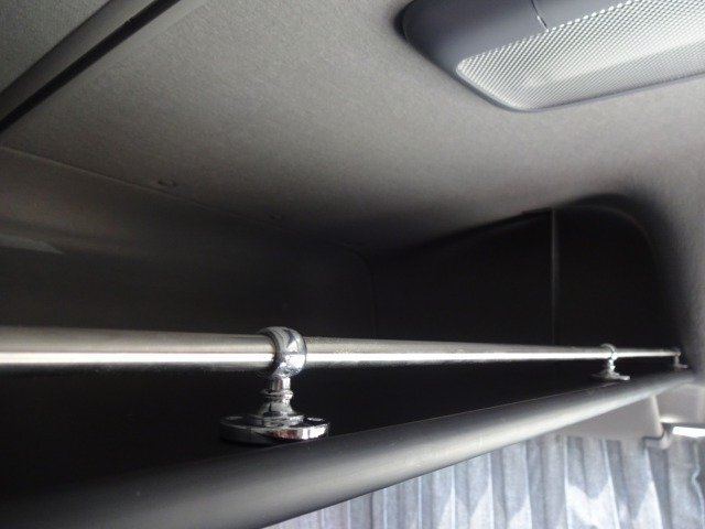  Isuzu 15fai booster Giga overhead console | over head over heto console storage box box ceiling shelves ceiling 