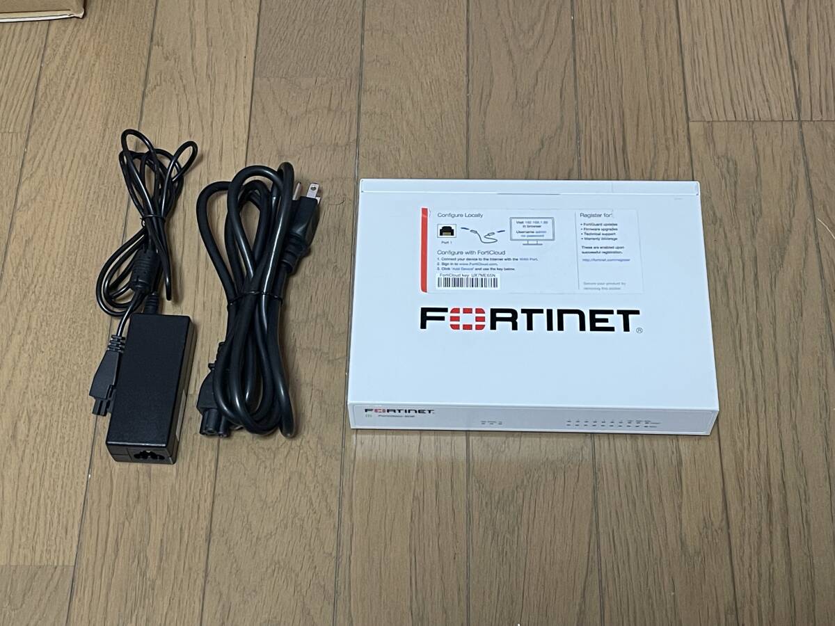 初期化済 　Fortinet フォーティネット Fortigate-60E FG-60E ファイアウォール ACアダプタ付属 動作ＯＫ_画像1