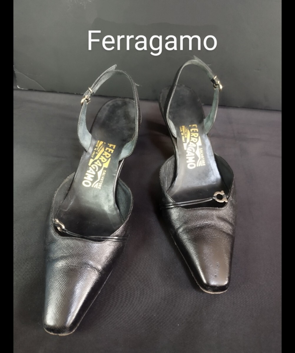 ★美品 サルヴァトーレ フェラガモ Salvatore Ferragamo Florence パンプス 5 1/2 ブラック 正規品 レディース 靴 ローヒール 女性 黒_画像1