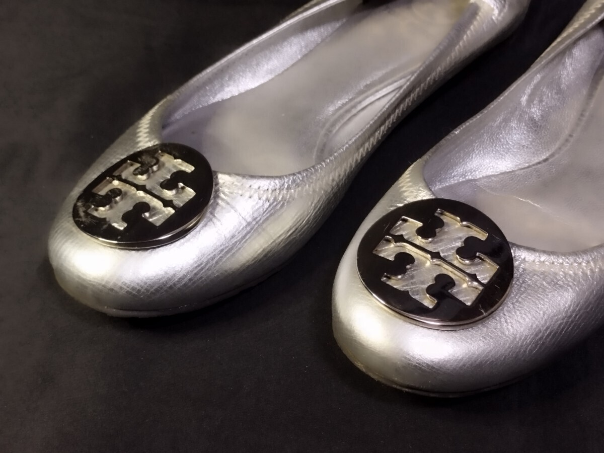* beautiful goods regular goods TORY BURCH ballet shoes 8M silver lady's Flat heel pumps approximately 24.0cm shoes Tory Burch leather original leather 