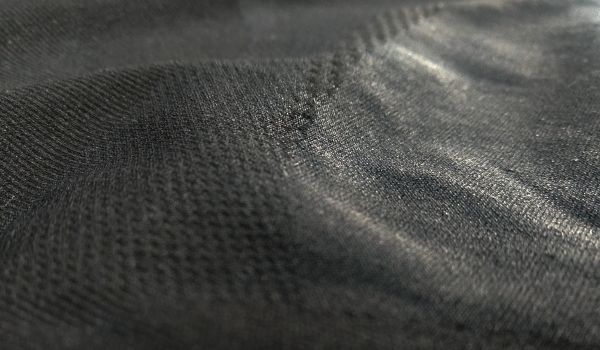 アイスホッケー シームレスコンプレッション 吸水速乾 アンダー 色：ブラック Lサイズ 在庫処分特別価格の画像3