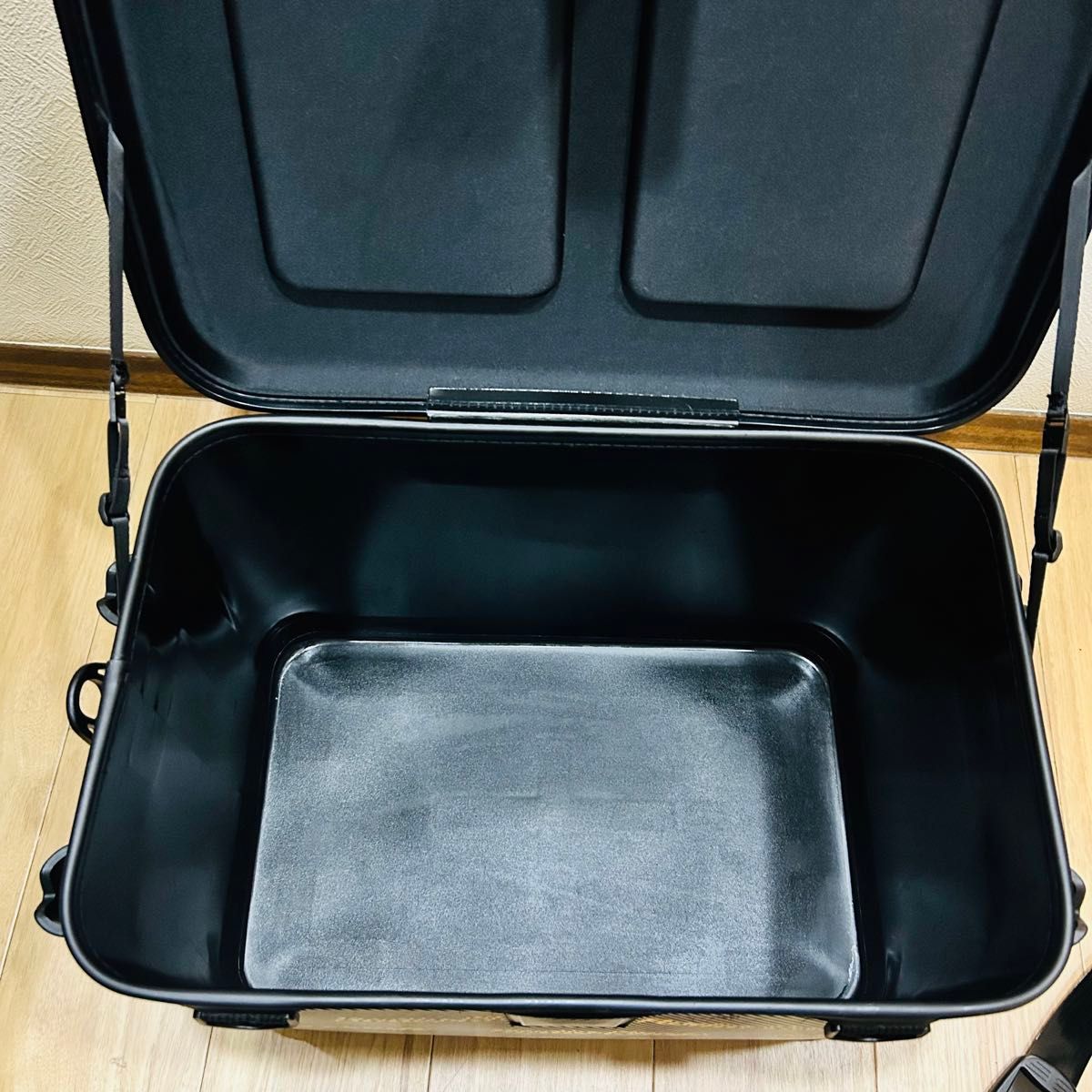 美品 ロデオクラフト RCカーボンタックルバッグ 45 エリア 美品 ロデオクラフト RCカーボンタックルバッグ 45 エリア