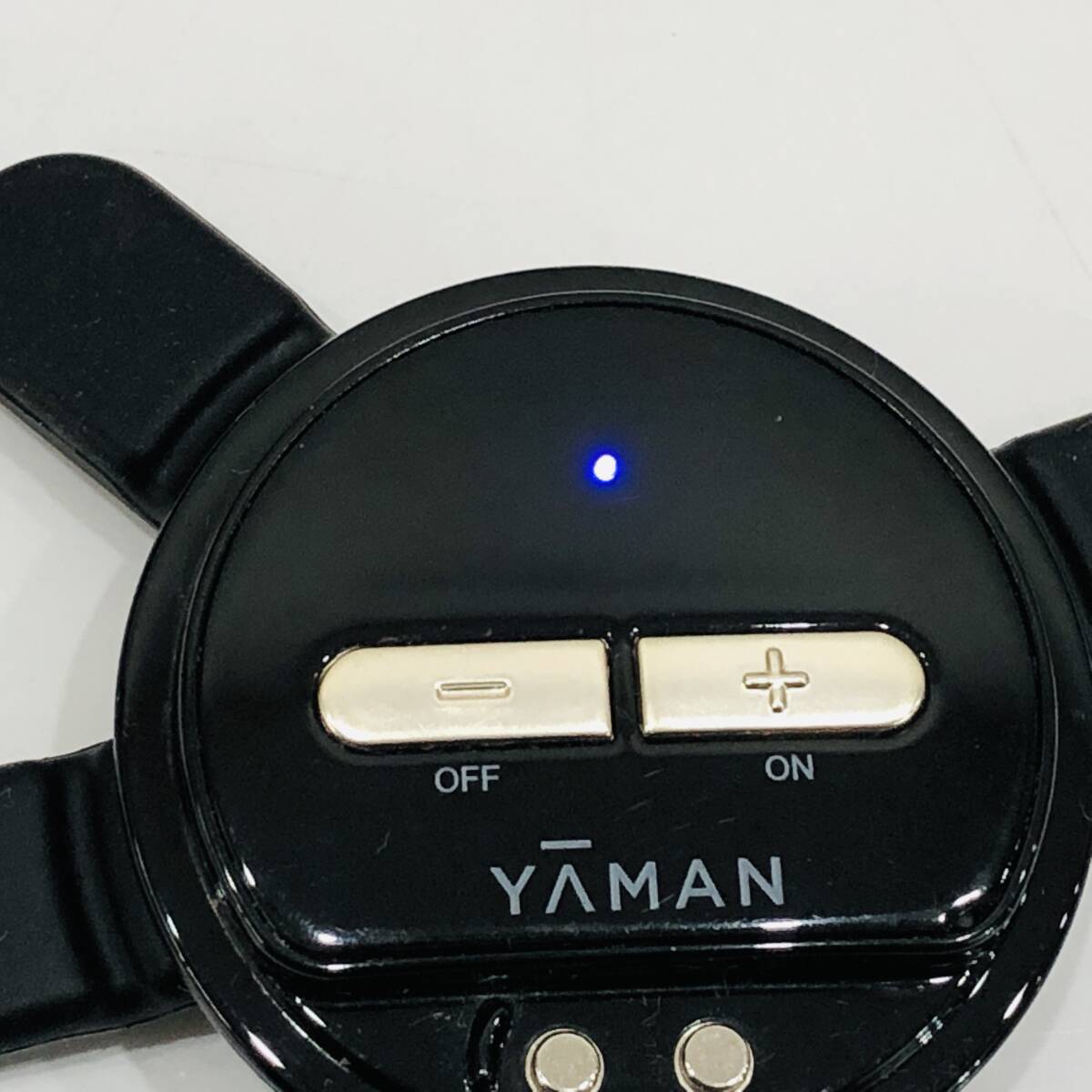 ●動作品 ヤーマン EPM-18BB メディリフト プラス YA-MAN ブラック ウェアラブル EMS美顔器 美容機器 フェイスケア S2893_画像3