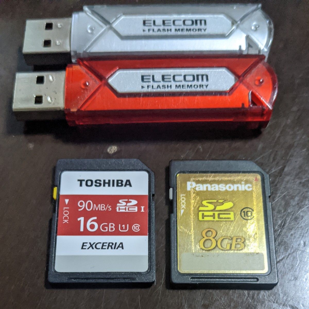 SDカード TOSHIBA 16GとPanasonic 8Gとメモリースティック2本