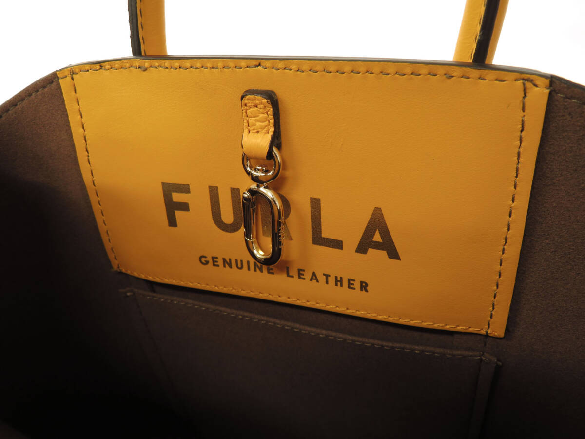 16743 美品 FURLA フルラ MIASTELLA ミアステラ 本革 レザー ロゴ型押し S金具 2WAY ハンドバッグ トートバッグ ショルダーバッグ 鞄 橙色_画像8