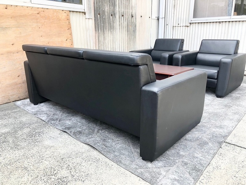 [ the US armed forces discharge goods ] reception 4 point set 3 seater . sofa ×1 legs /1 seater . sofa ×2 legs / table ×1 legs imitation leather sofa chair chair (220/E/F) BC27MM#24