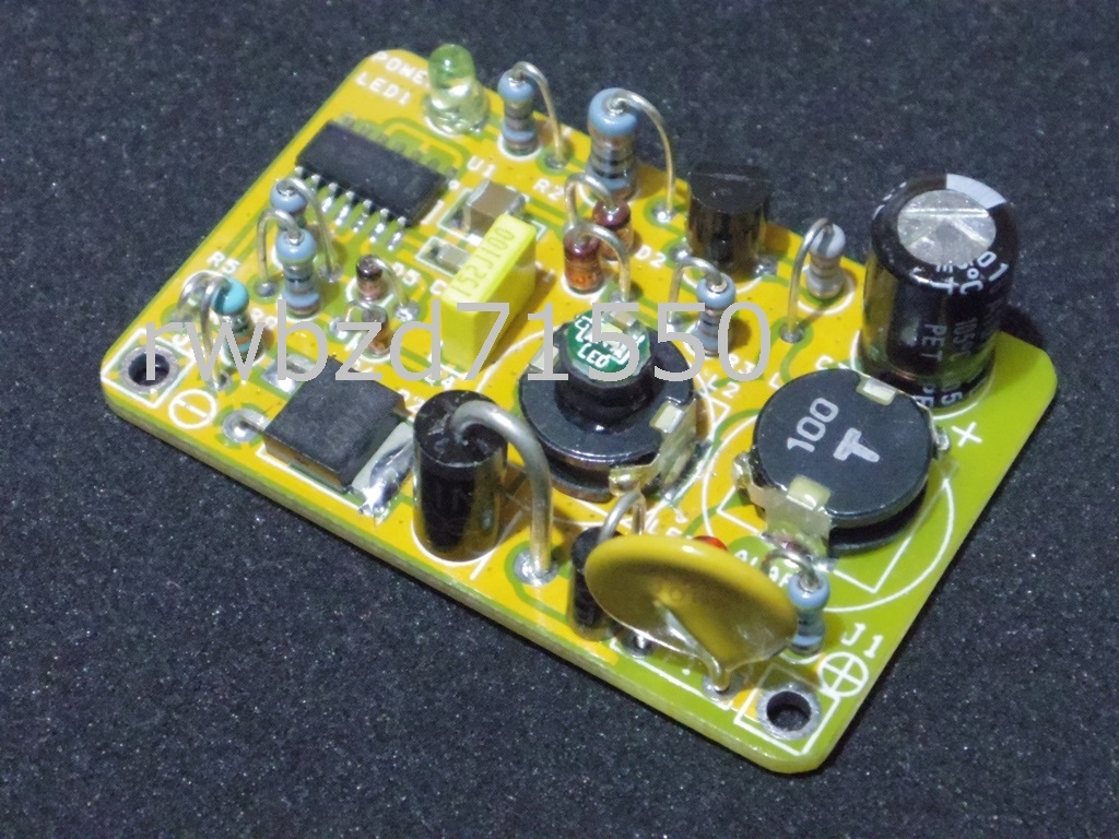 ４．バッテリー再生延命・デサルフェーター[ディープサイクル12V用]ワイヤレスLED標準装備の画像1