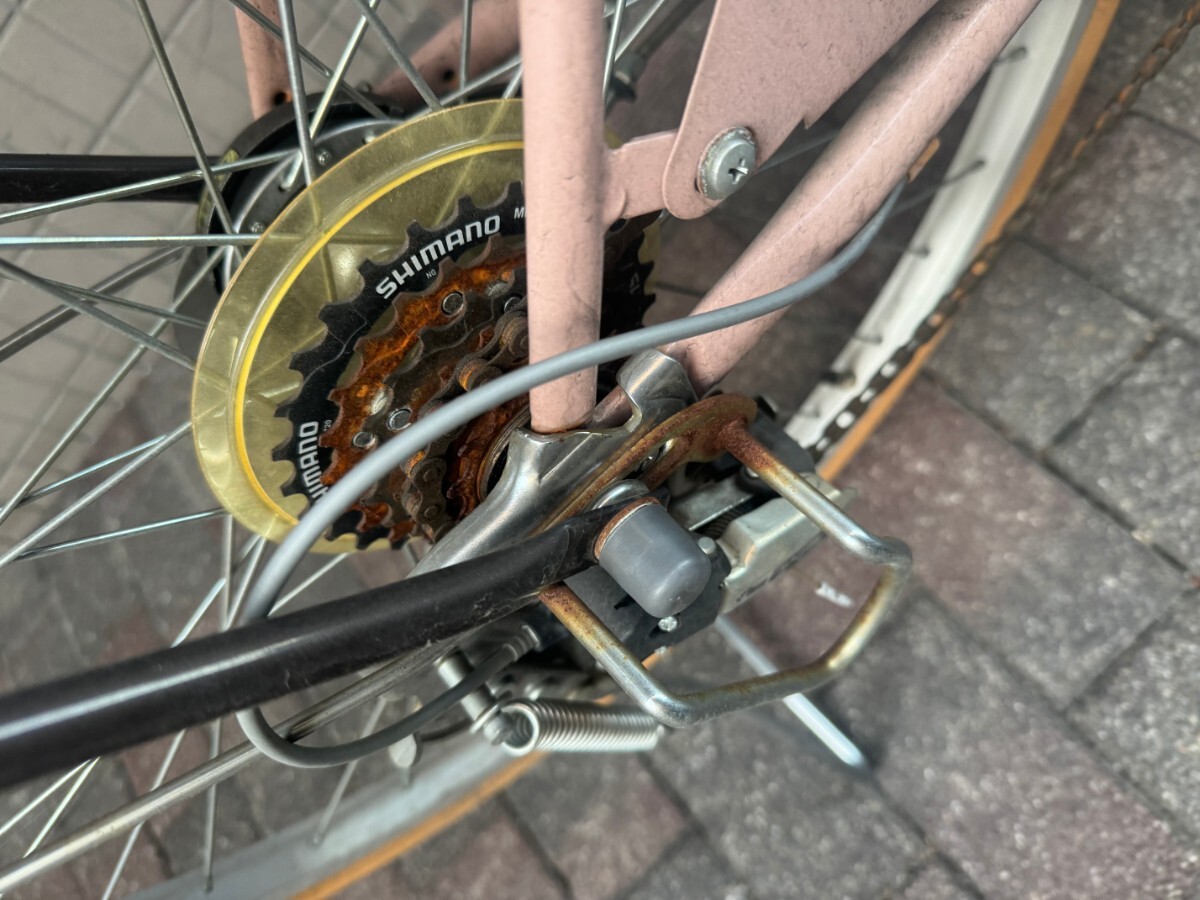 東京池袋　26インチ自転車　オートライト付き　変速ギア付き　発送不可　乗って帰れます。　　_画像5