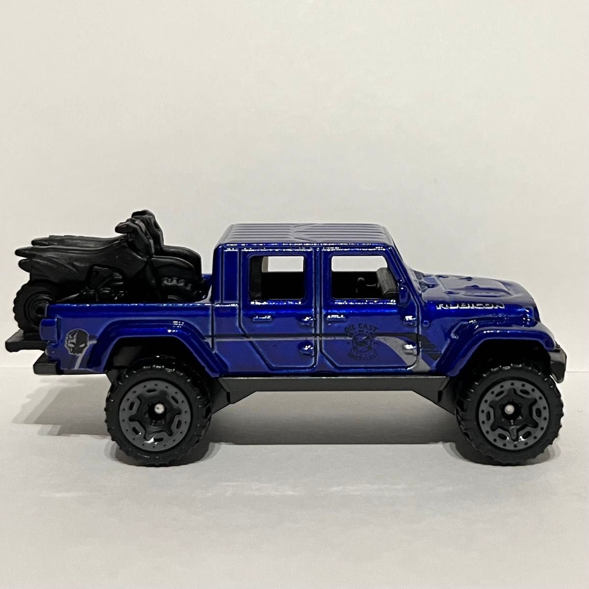 ホットウィール  ミニカー JEEP グラディエーター