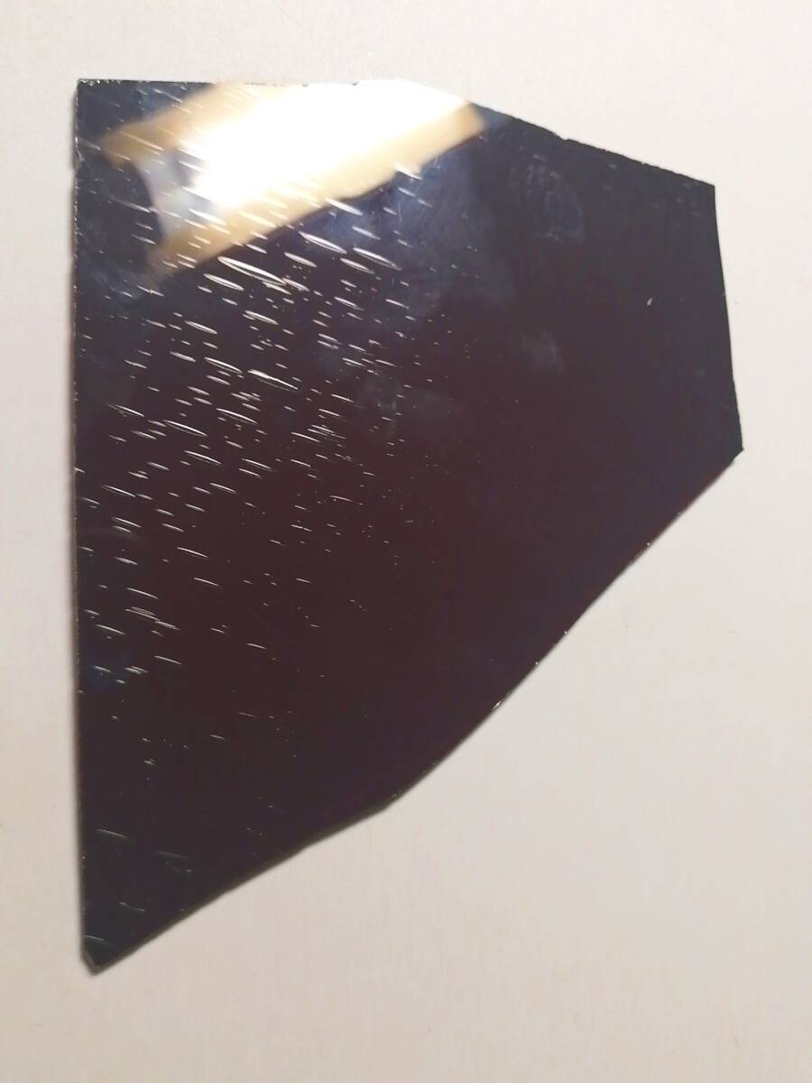  「ステンドグラス材料 興和商事 透明赤・グレー・紫系 4枚組」3㎜厚 端材整理品の画像3