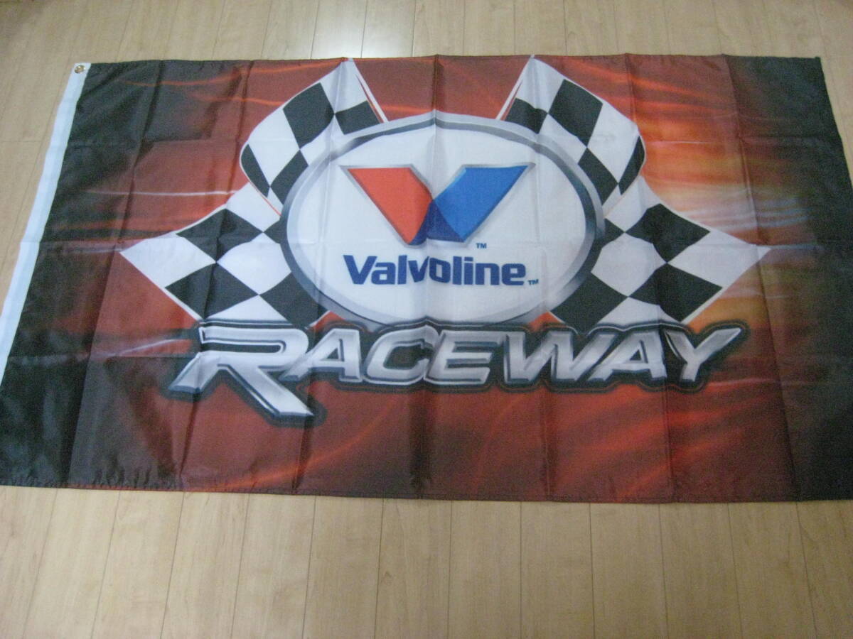 旗フラッグ・タペストリー「Valvoline RACEWAY」約150cm×90ｃｍ　_画像1