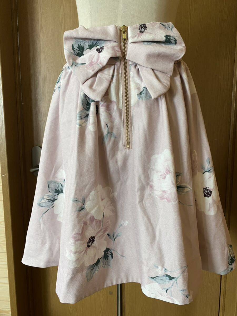 ◇LIZLISA リズリサ クラシカル花柄 バックリボンデザイン スカート◇の画像1