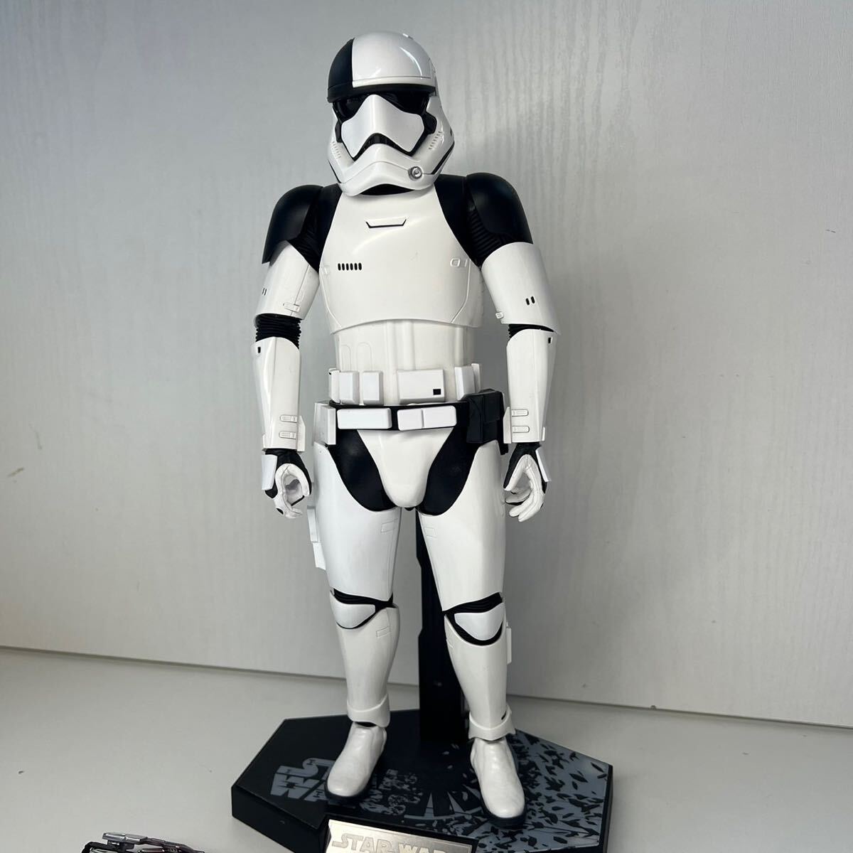 103007 ホットトイズ スターウォーズ 1/6 フィギュア ストーム 103007 ホットトイズ スターウォーズ 1/6 フィギュア ストーム