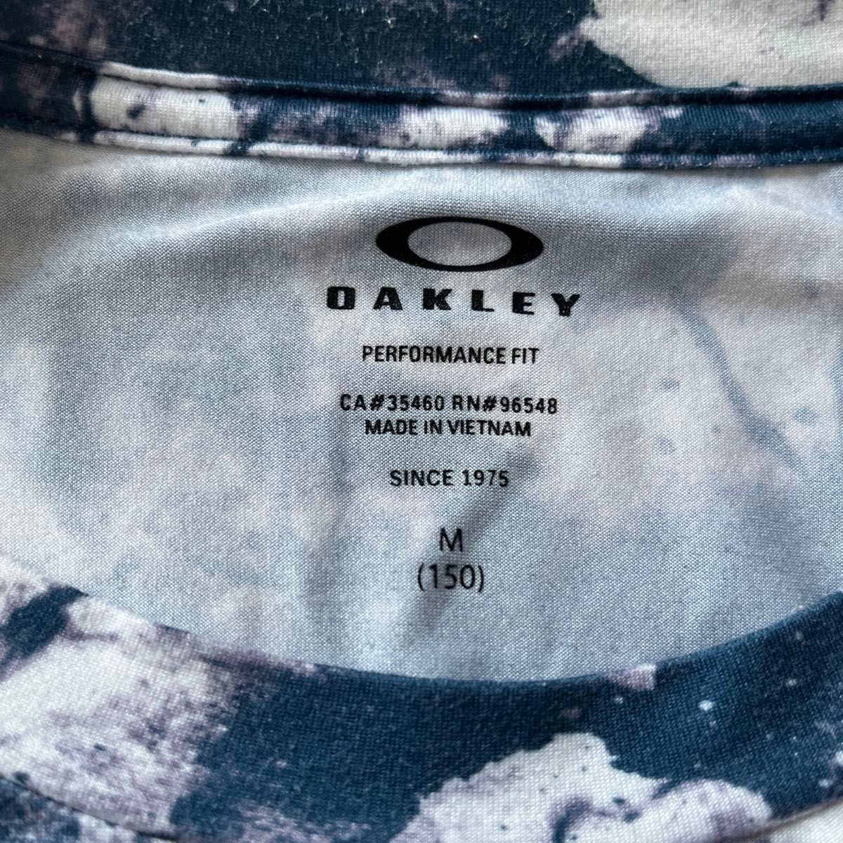 【OAKLEY】 半袖Tシャツ&半パンツ　ジュニア　　　150㎝　ネイビー系　
