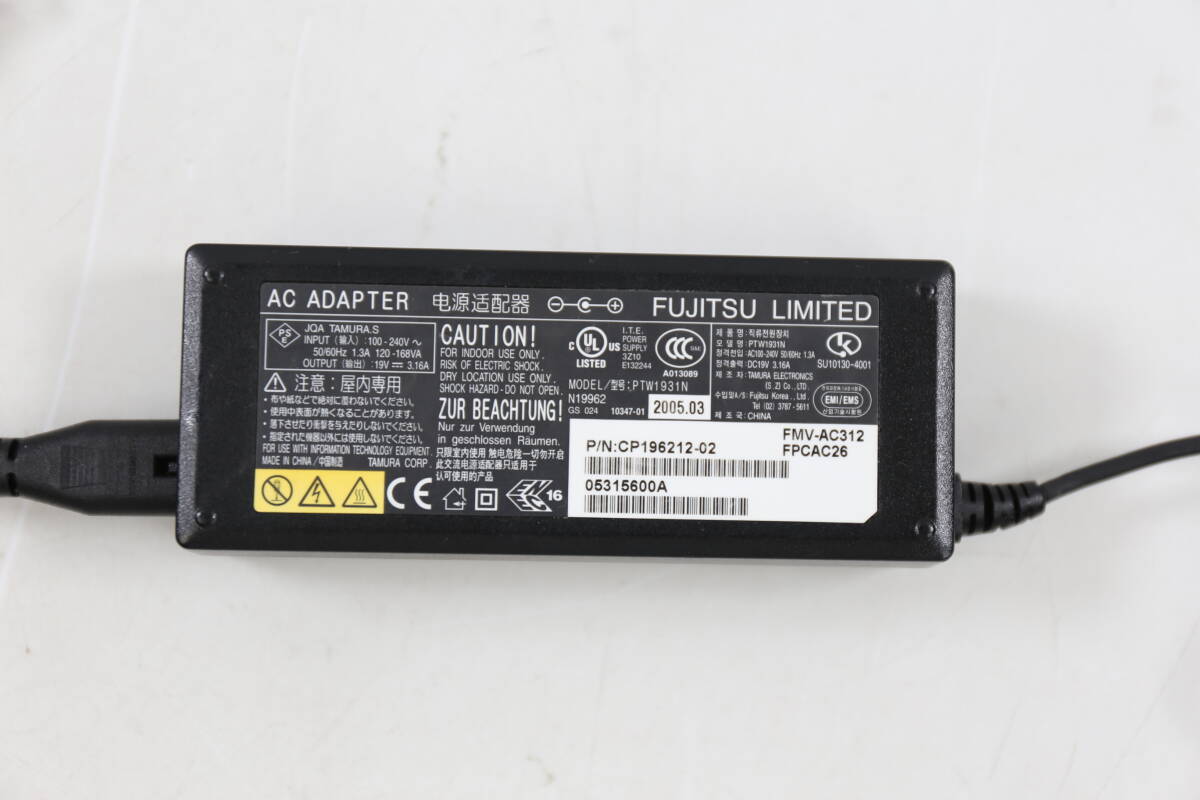  tube 030608 / used / Fujitsu / FUJITSU/AC adaptor /PTW1931N (FMV-AC312)/19V 3.16A