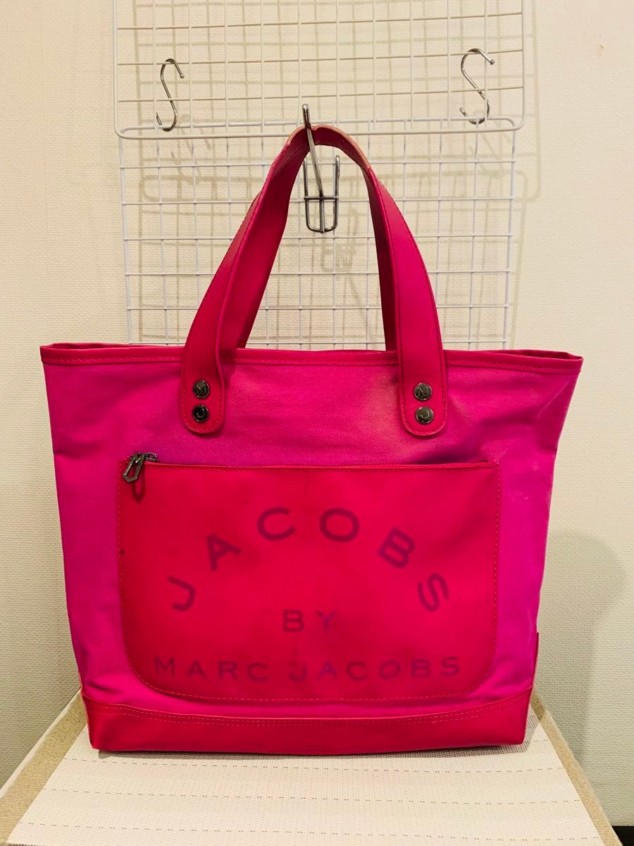 マークバイマークジェイコブス MARC BY JACOBS  トートバッグ キャンバス　ピンク　大容量