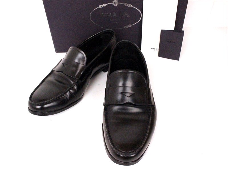 Yahoo!オークション - 美品 PRADA【プラダ】レザーローファー 6 Yahoo!オークション - 美品 PRADA【プラダ】レザーローファー 6