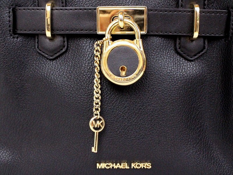 良品☆MICHAEL KORS【マイケルコース】レザー2wayバッグ☆ブラック×ゴールド金具☆ロゴ☆レディース☆腕掛け☆斜めがけの画像6