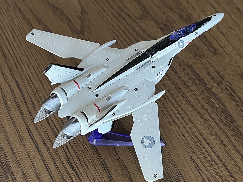 バンダイ　超時空要塞マクロス　1/100　VF-25　オリジナル塗装　完成品_画像2