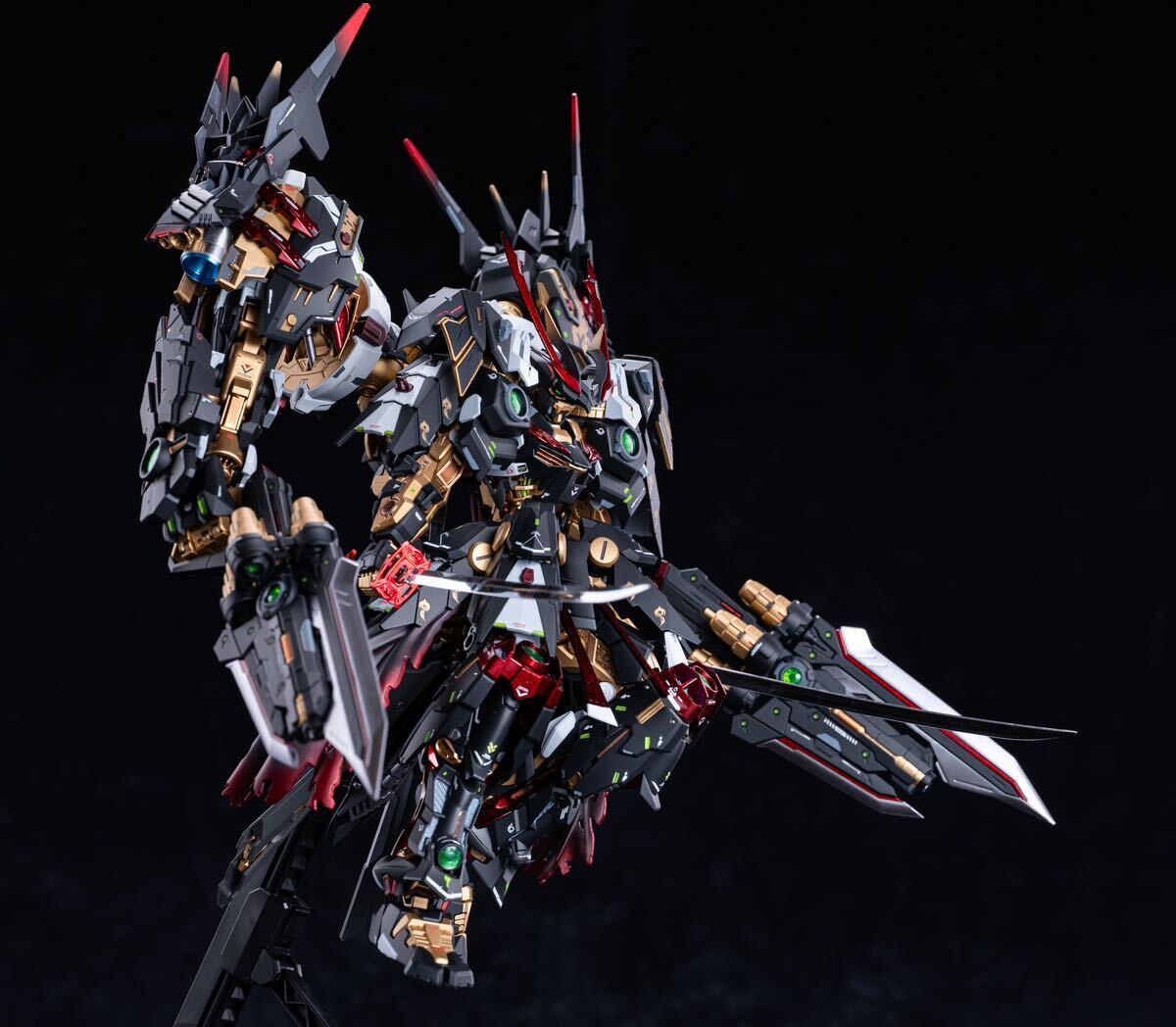 MG1/100 戦国アストレイ オリジナルカスタム塗装済み完成品_画像4