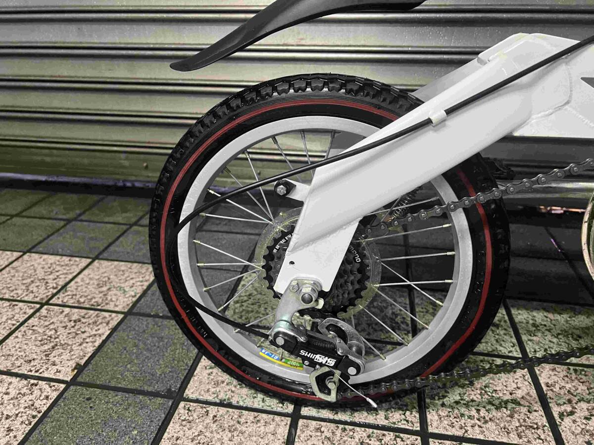 【YANASE】ミニベロ 折り畳み自転車 小径車 16インチ 6s ホワイトの画像6