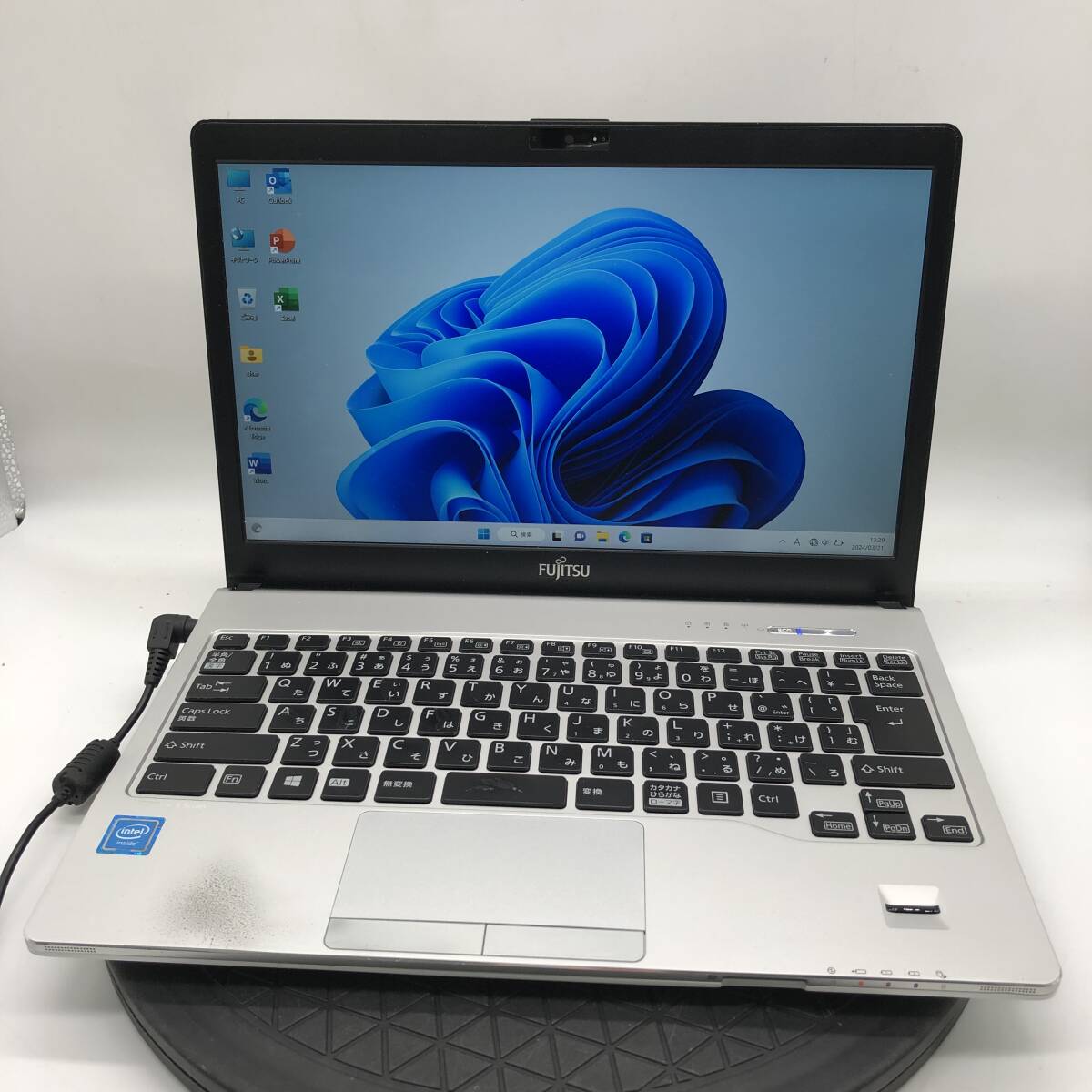 【処分特価】2017年 富士通 LIFEBOOK S936/M FMVS04013 CPU Celeron 3955U RAM4GB SSD128GB 13.3型 カメラ Windows11 PC ノートパソコン 9の画像1