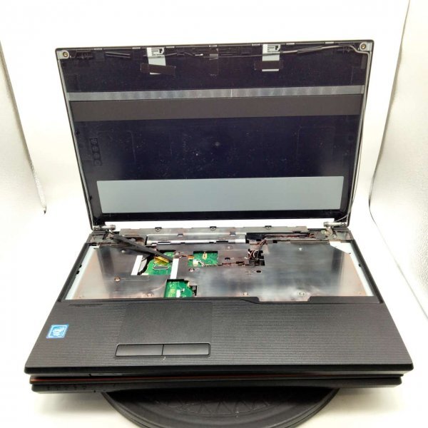 【1円～ジャンク２点セット】富士通 ライフブック LIFEBOOK A576/S FMVA2400X Celeron3855 RAM SSDなし 中古 PC ノートパソコン 基盤 修理の画像1