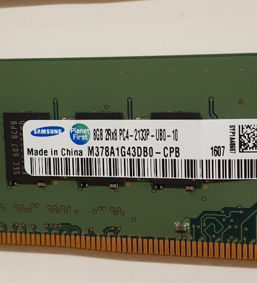 L0321-05　PCメモリ4個セット　SAMSUNG PC4-2133P(DDR4) M378A1G43DB0-CPB 8GB×4　計32GB _画像5