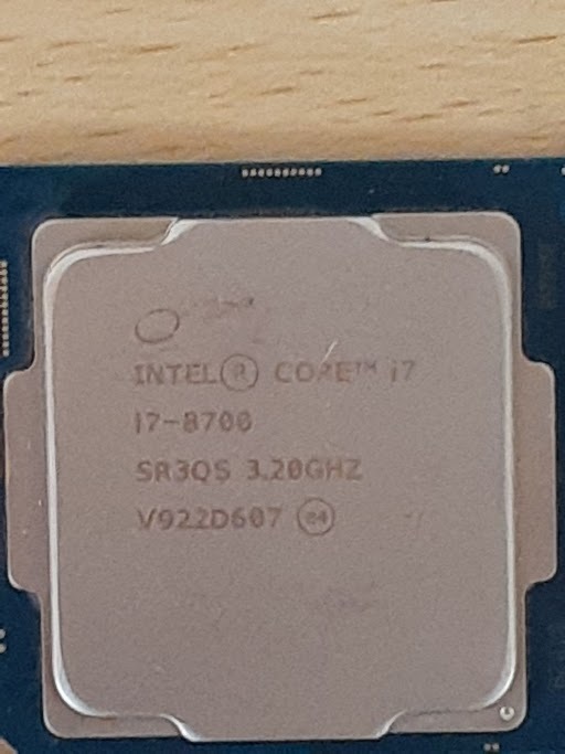 L0308-09　CPU　4個セット　INTEL CORE i7-8700　SR3QS 3.20GHZ_画像3