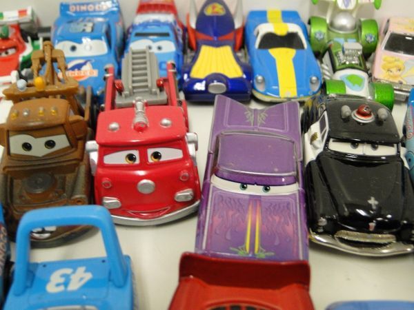 TOMY/TOMICA 他 カーズトミカ など CARS/カーズ キャラクター/ディズニーミニカー おまとめ 28台 /60サイズ_画像6